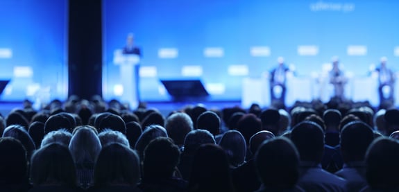 Praxistag_Kongress_Buehne_175466970